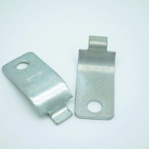 5P-7465 Broche de media espiga